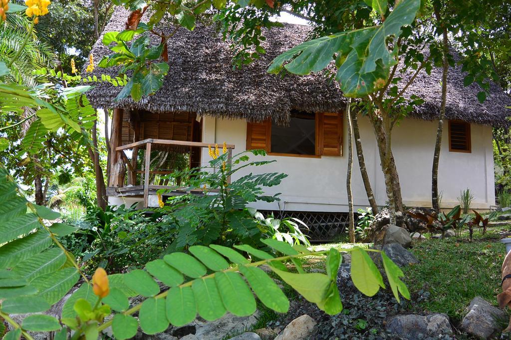 Coco Komba Lodge Nosy Komba Esterno foto