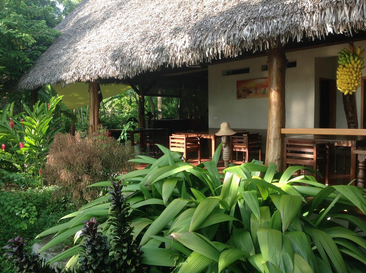 Coco Komba Lodge Nosy Komba Esterno foto